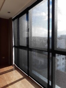 Proteccion solar toldos cortinas 84 scaled Proteccion solar toldos cortinas 84 scaled